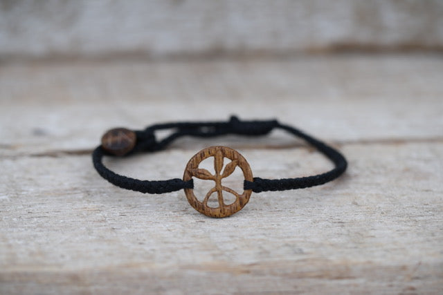 MANG Carbon Black Tri-Leaf Woven Bracelet - Carbon Black-